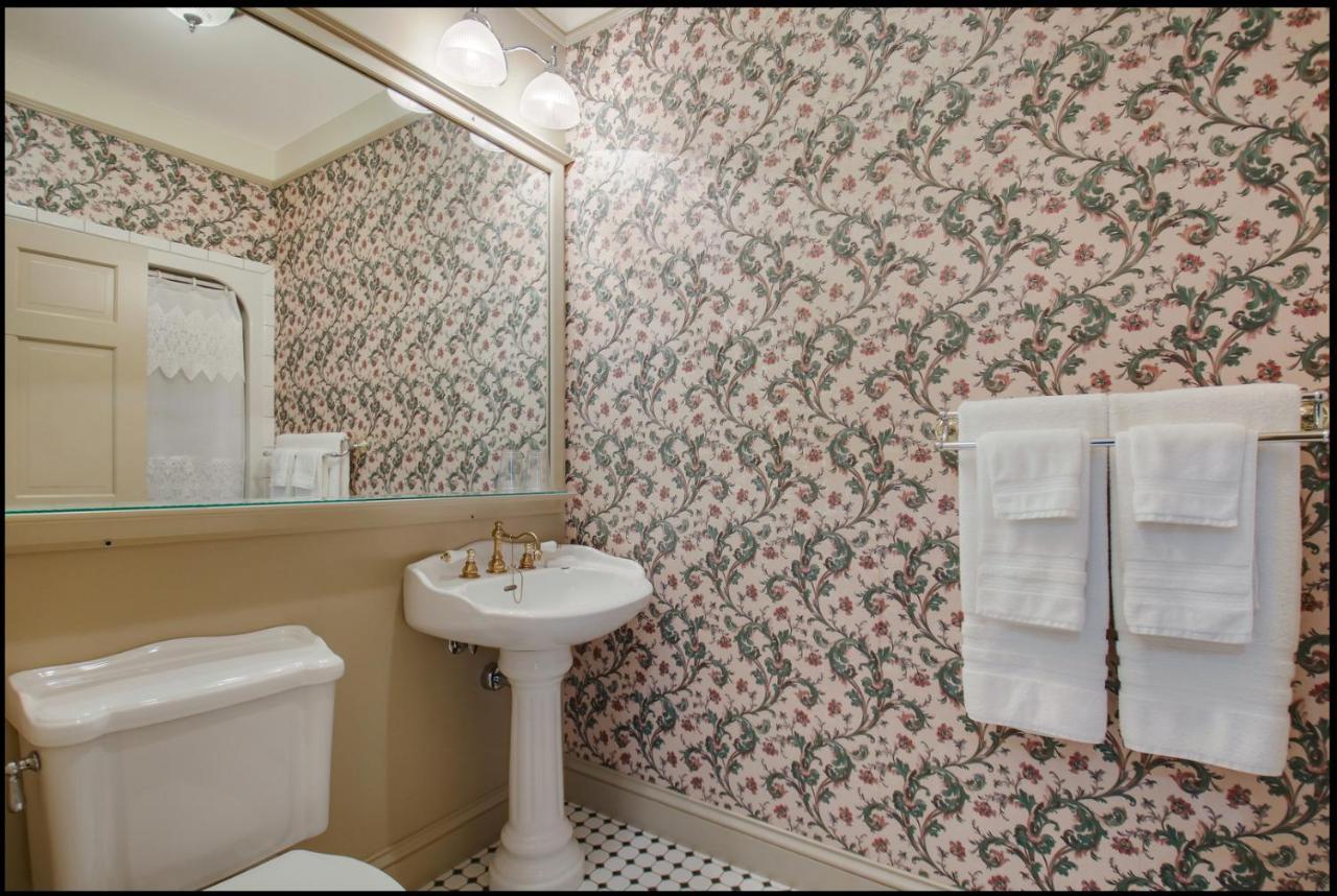 Carnegie Hall Boutique Hotel Ladysmith 외부 사진